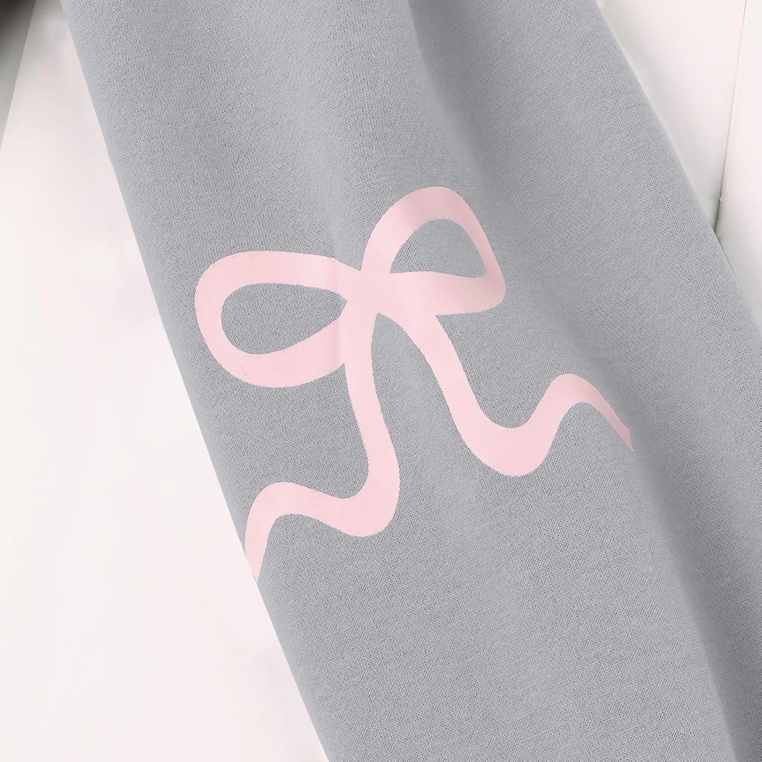 Women's Bow Trim Print Oversized Crewneck Sweatshirt Cute Graphic Sweatshirts Long Sleeve Pullover Y2k Tops