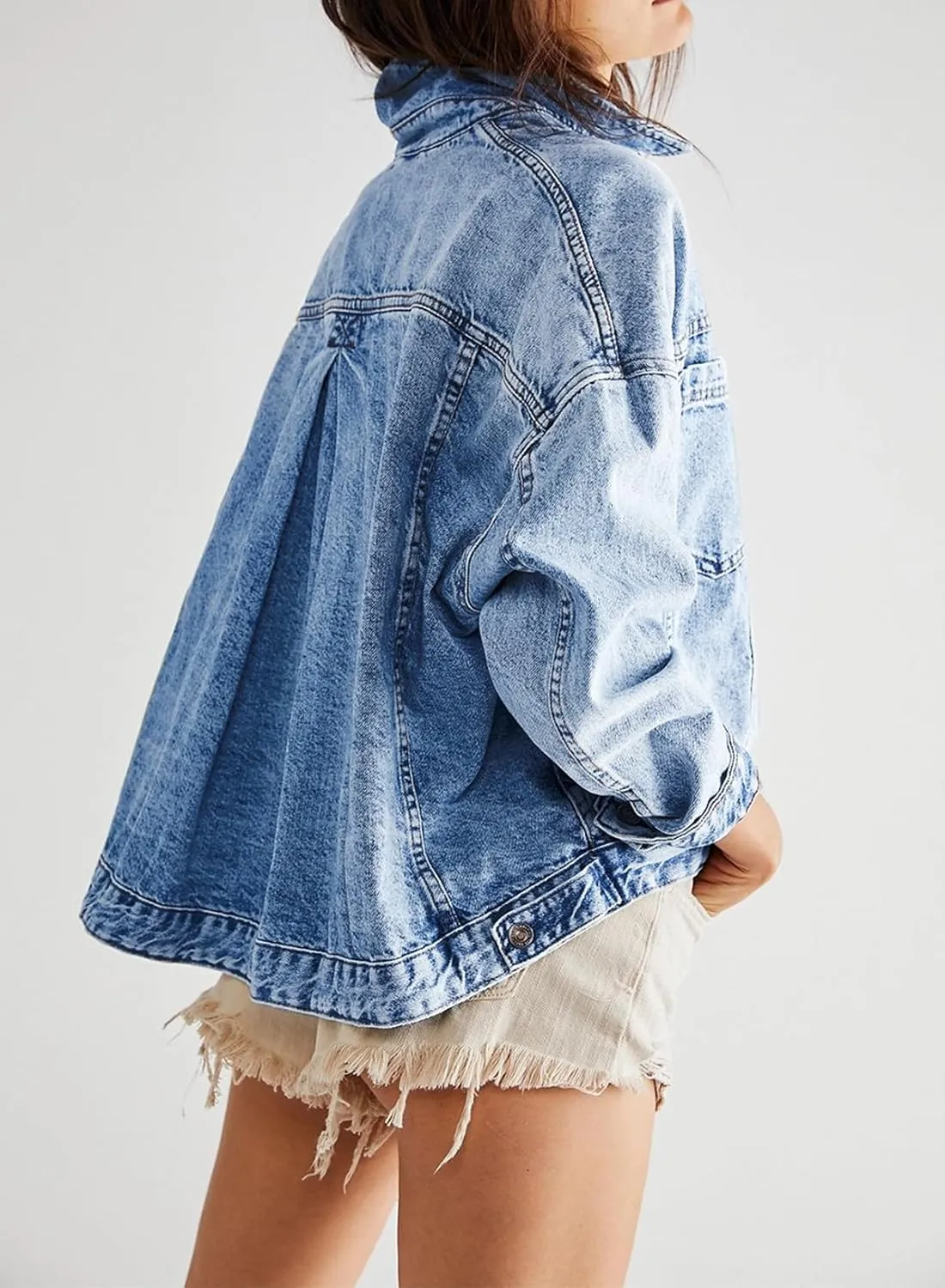 Women's Denim Jacket Long Sleeve Oversized Button Down Jean Coat Fall Casual Work Shacket with Chest Pockets
